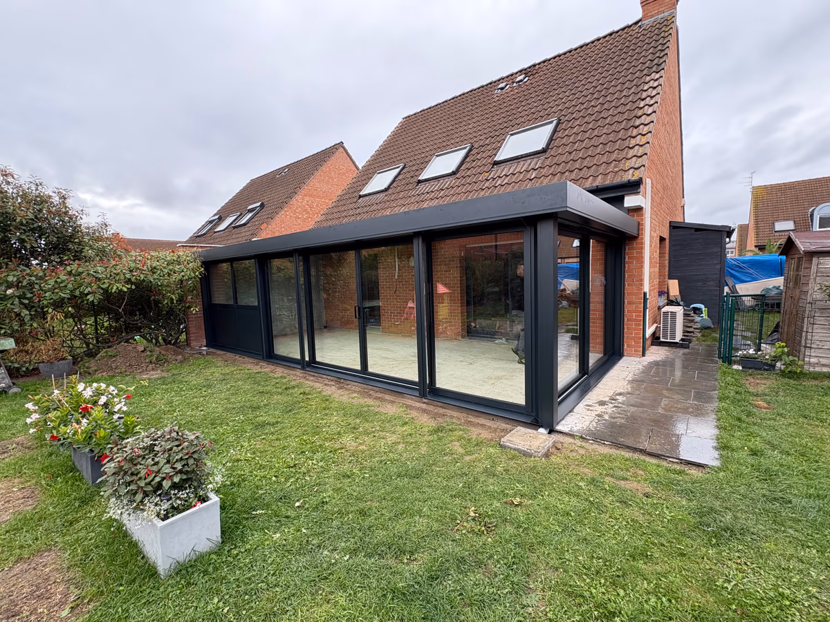 Extension veranda aluminium avec baie coulissante BDS Menuiseries