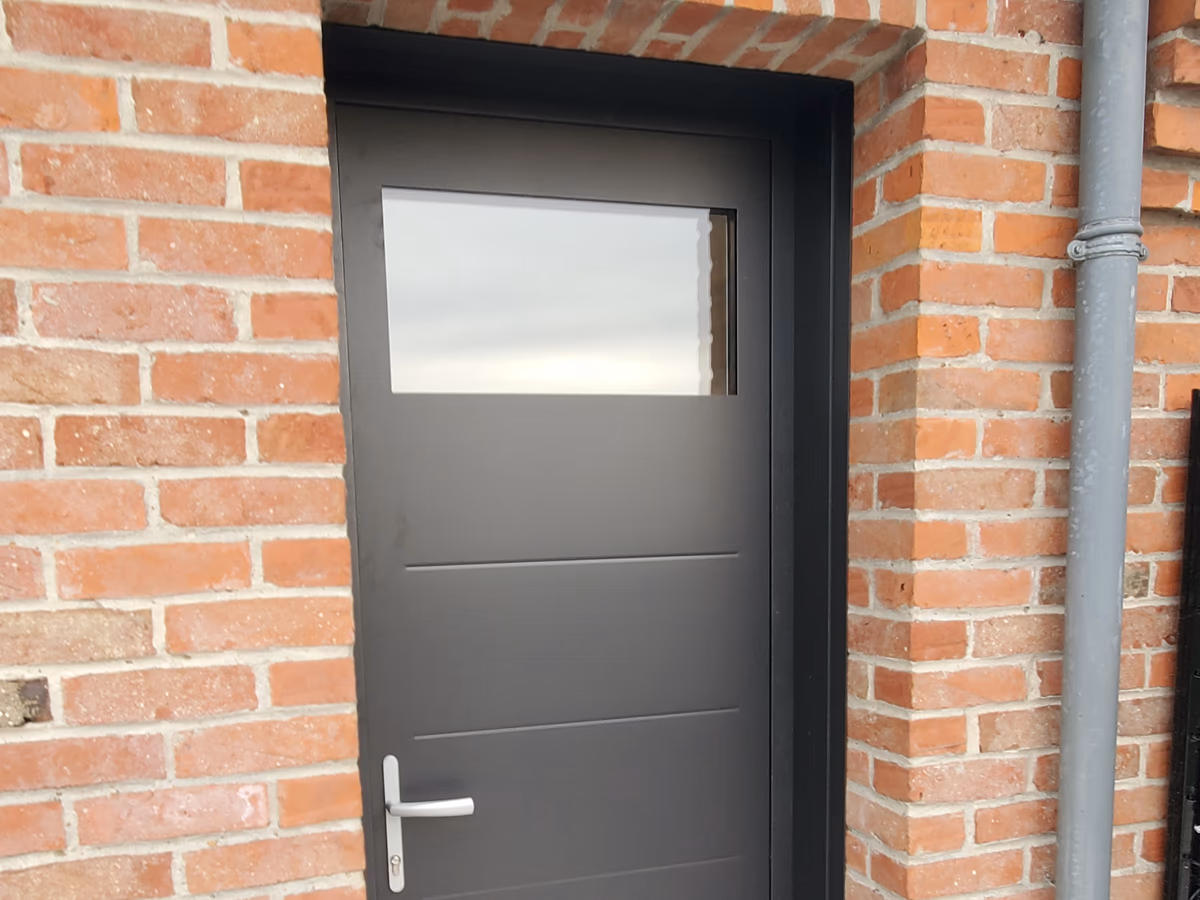 Porte de service aluminium anthracite vitree BDS Menuiseries